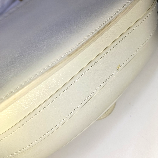 Authenticated pre-owned Bobby Medium Calfskin White - Shoulder Bag at Looply