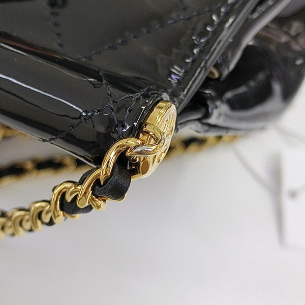Quilted Patent Leather Shoulder Bag Black