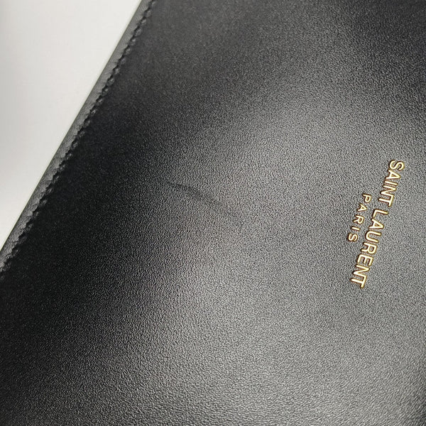 LE 37 Calfskin Black