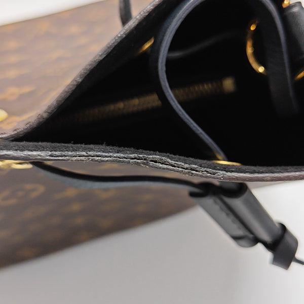 NÉONOÉ MM Monogram Coated Canvas Brown