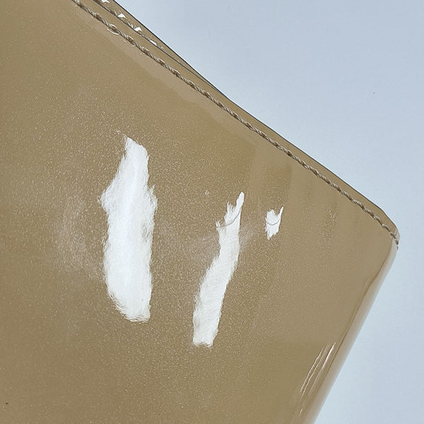 LOUISE Patent Leather Beige