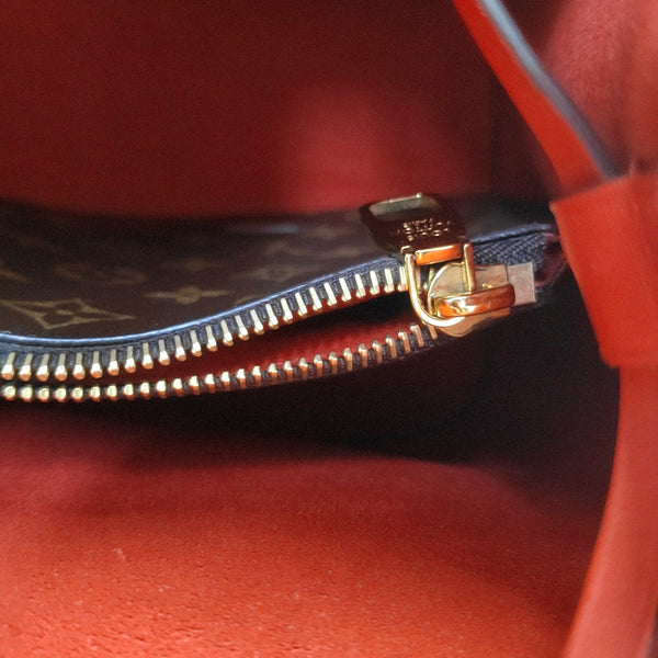 NÉONOÉ MM Monogram Coated Canvas Brown