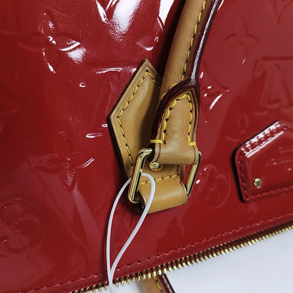 MONTEBELLO MM Patent Leather Red