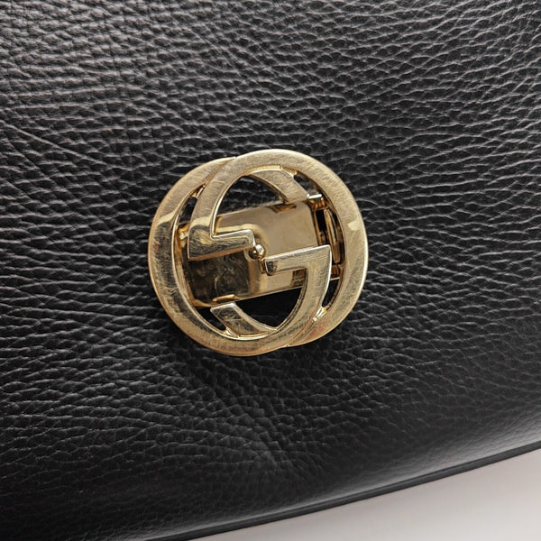 Interlocking G Large Calfskin Black