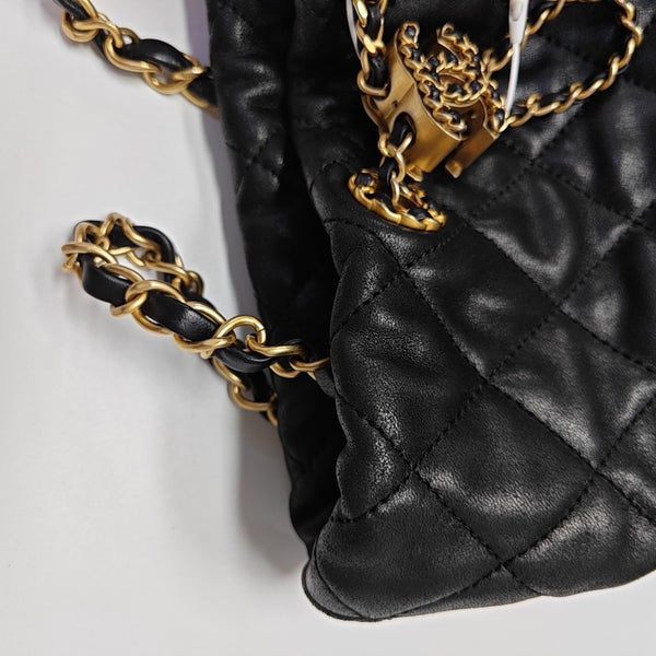 DRAWSTRING Quilted Lambskin Black