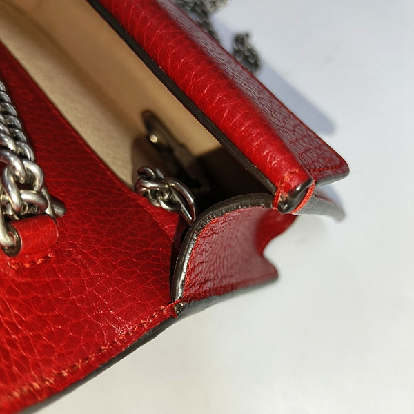 Authenticated pre-owned Dionysus Super Mini Calfskin Red - Crossbody Bag at Looply