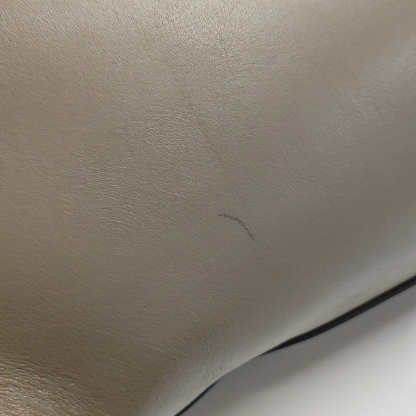 Nymphaea Medium Calfskin Brown