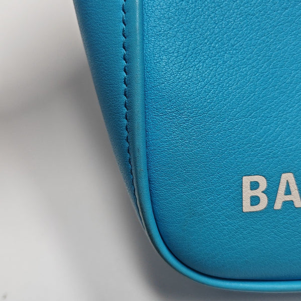Triangle Calfskin Blue