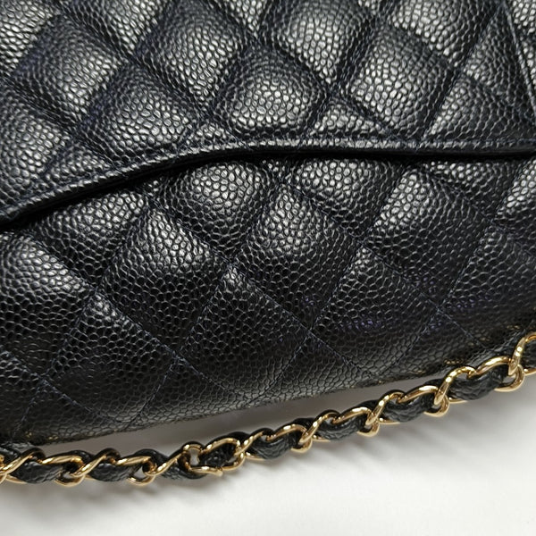 CLASSIC FLAP Medium Quilted Grained Calfskin Black