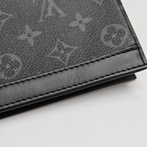 Pochette Voyag MM Monogram Coated Canvas Black