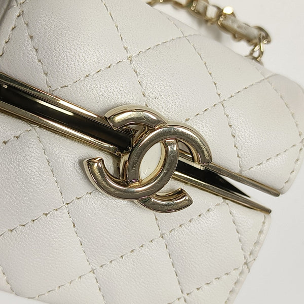 Quilted Lambskin Shoulder Bag White