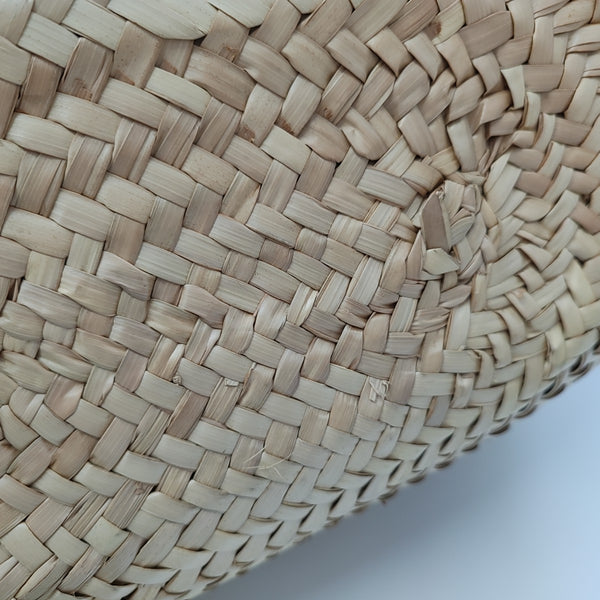 Special Material Shoulder Bag Beige