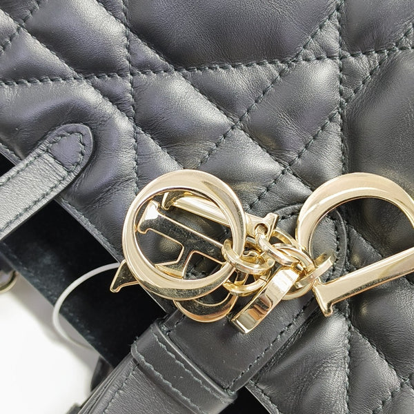 Toujours Medium Cannage Calfskin Black