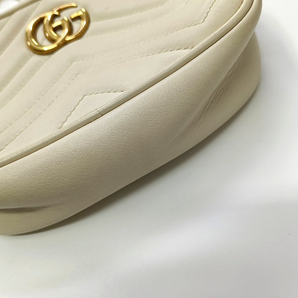 Authenticated pre-owned GG Marmont Mini Quilted Calfskin White - Crossbody Bag at Looply