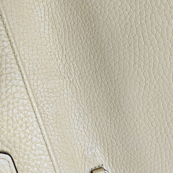Authenticated pre-owned Soho Calfskin Beige - Shoulder Bag at Looply