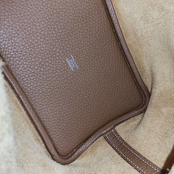 Authenticated pre-owned Picotin Lock 18 Clemence Brown - Bucket Bag at Looply