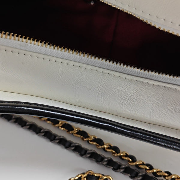 GABRIELLE Medium Quilted Calfskin White