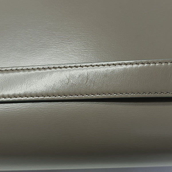 TRIOMPHE Medium Calfskin Gray