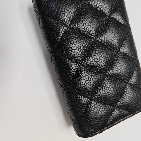 CLASSIC FLAP Quilted Grained Calfskin Black Card Holder