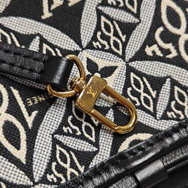 NOÉ Fabric Black
