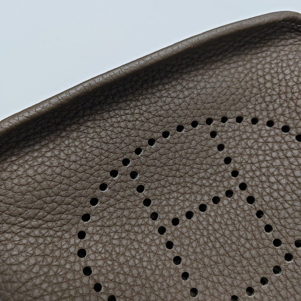 Authenticated pre-owned Evelyne TPM Clemence Grey - Shoulder Bag at Looply