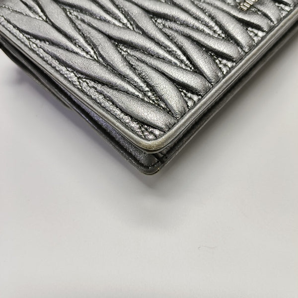 Matelassé Quilted Lambskin Silver