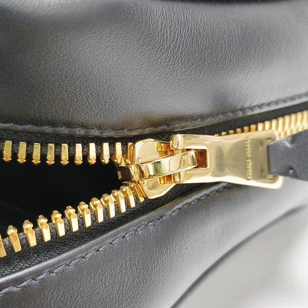 Beau Medium Calfskin Black