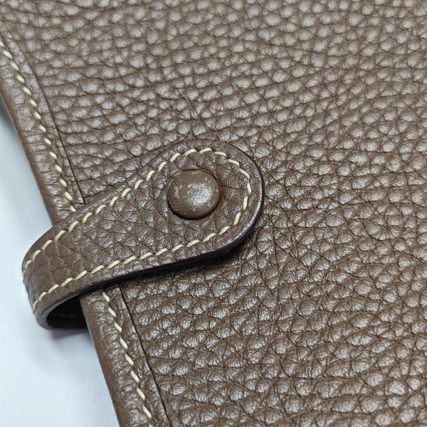 Authenticated pre-owned Evelyne TPM Clemence Grey - Shoulder Bag at Looply