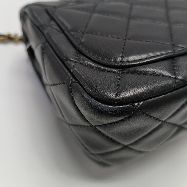 CLASSIC FLAP Mini Quilted Lambskin Black