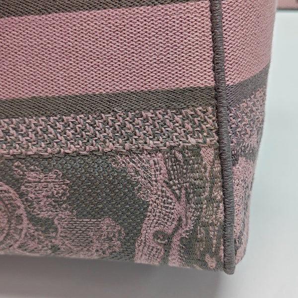Lady D-Lite Medium Fabric Pink