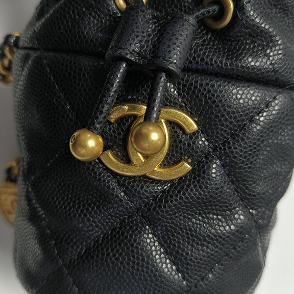 Quilted Lambskin Bucket Bag Black