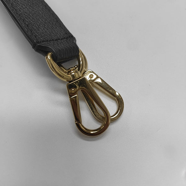 MADELEINE Monogram Calfskin Black