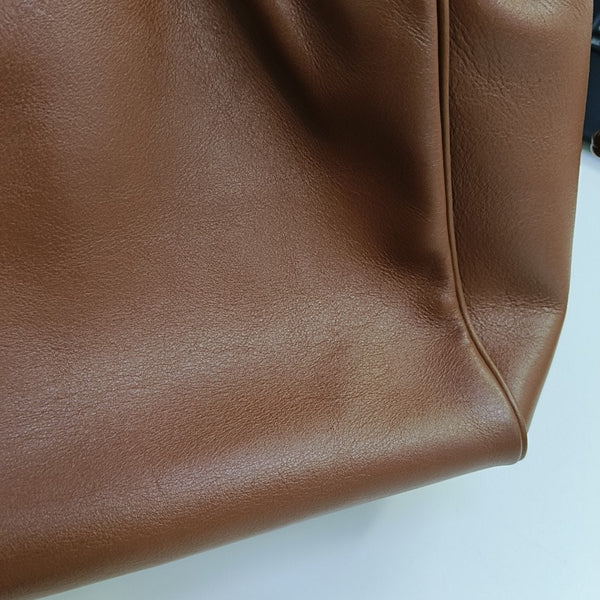 CABAS TRIOMPHE Small Quilted Calfskin Brown