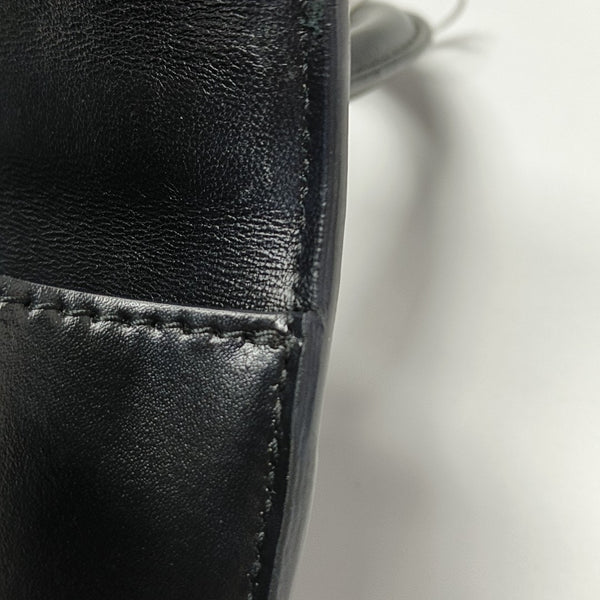 Hourglass XS Calfskin Black
