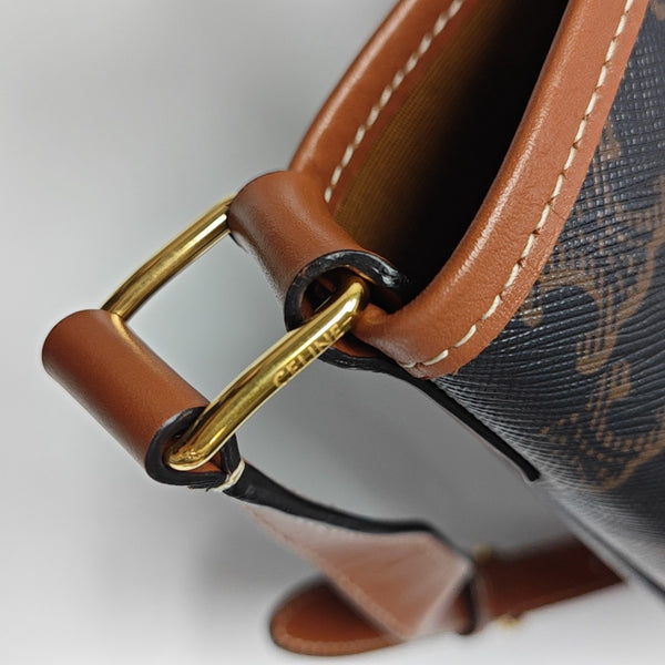 TRIOMPHE CANVAS Medium Coated Canvas Brown