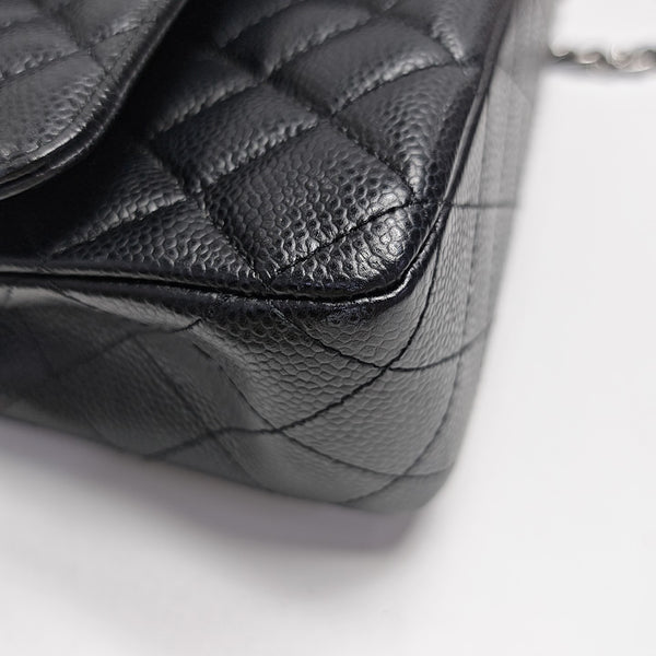 CLASSIC FLAP Small Quilted Grained Calfskin Black