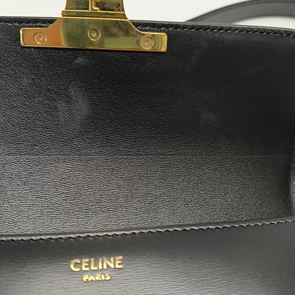 TRIOMPHE Small Calfskin Black