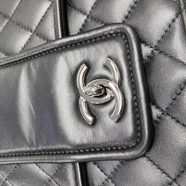 Quilted Lambskin Shoulder Bag Large Black