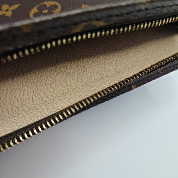 TOILET POCKET 26 Monogram Coated Canvas Brown