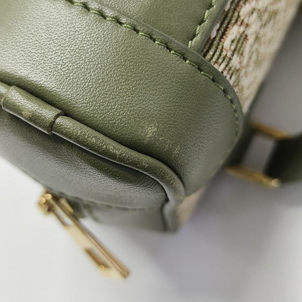 Amazona Lienzo Beige