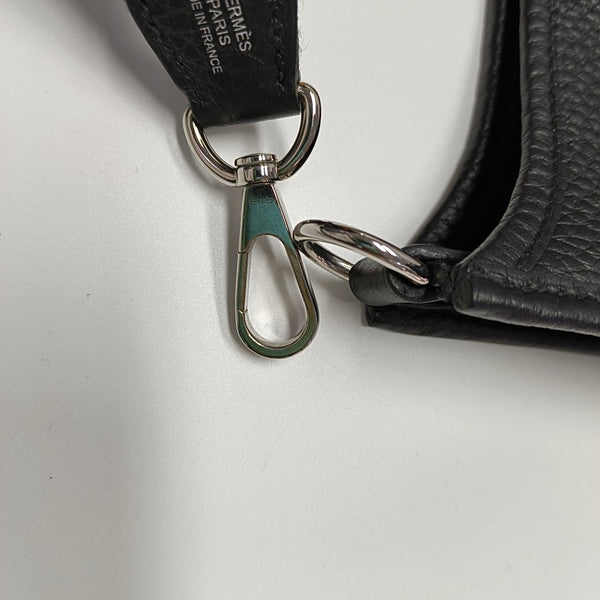 Authenticated pre-owned Evelyne TPM Clemence Black - Shoulder Bag at Looply