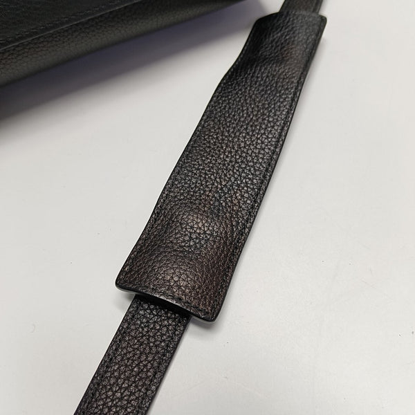 TRAPEZE Small Calfskin Black