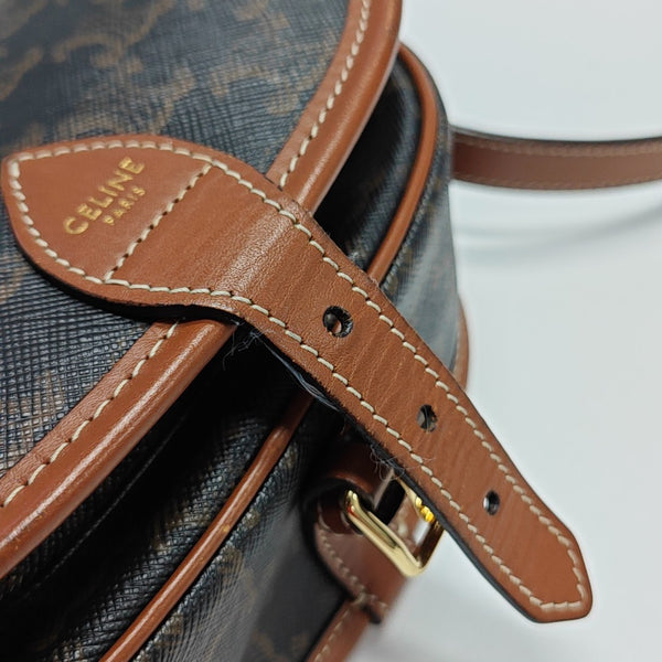 FOLCO Medium Coated Canvas Brown