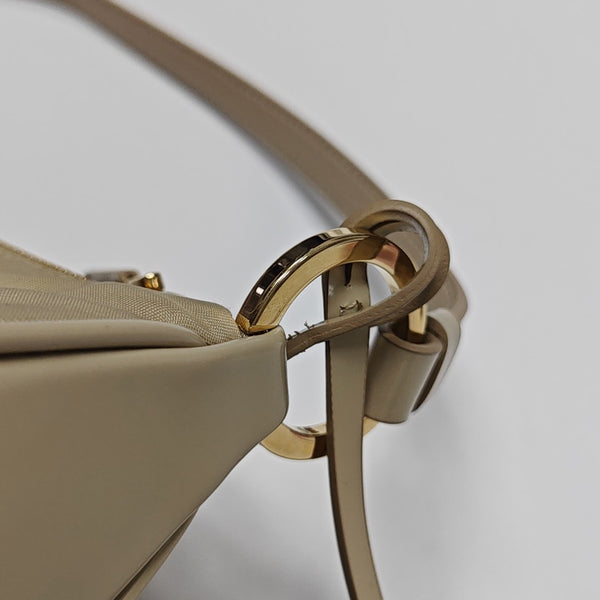 Re-Edition Nylon Beige