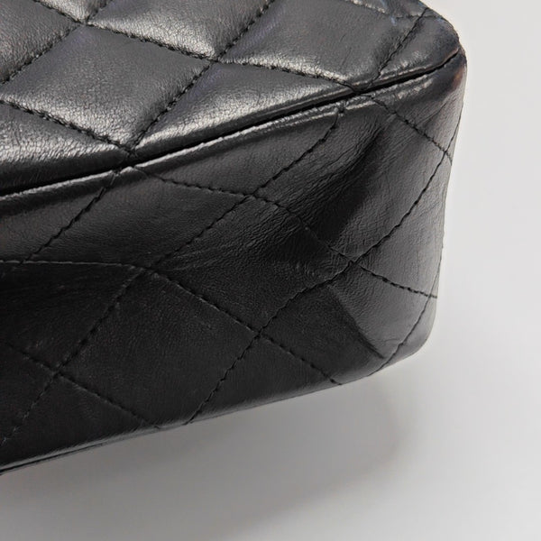 CLASSIC FLAP Medium Quilted Lambskin Black