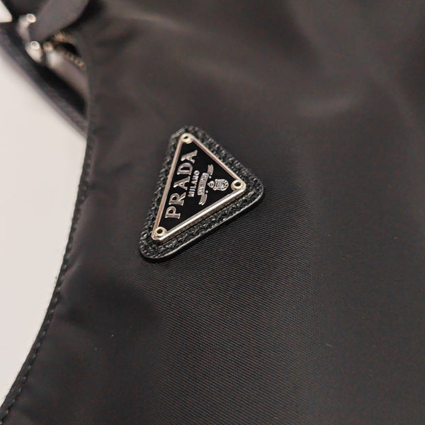 Re-Edition2005 Mini Nylon Black