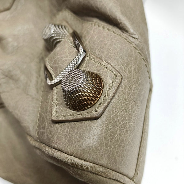 Classic City Lambskin Gray