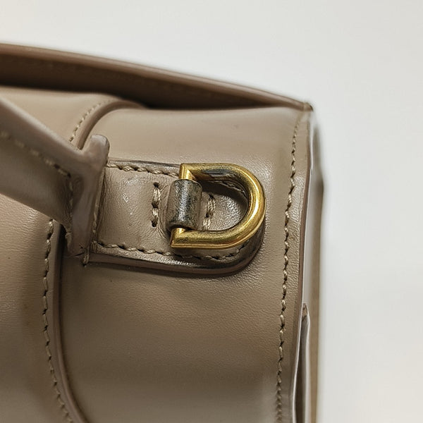 Hourglass S Calfskin Beige