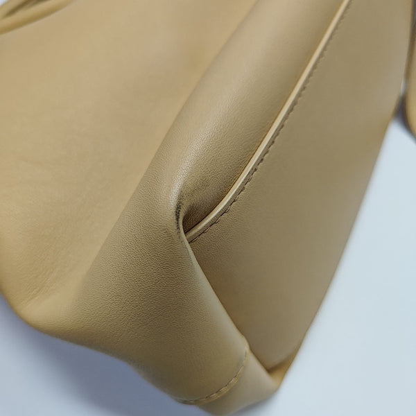 Point Calfskin Beige