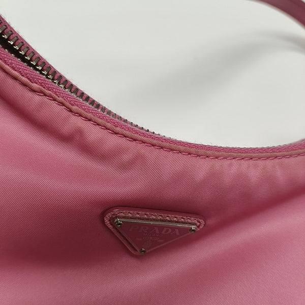 Re-Edition2005 Mini Nylon Red